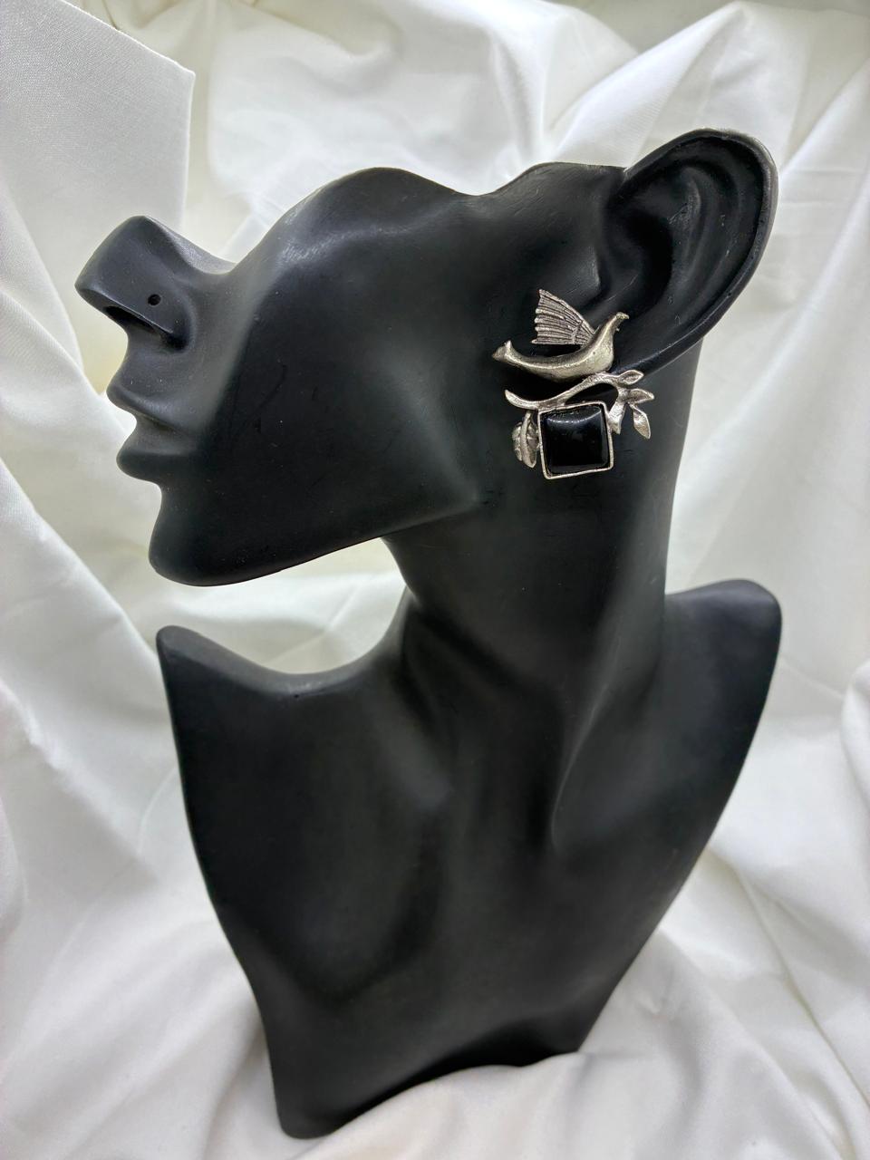 Silver plated Brass Earrings (Black) Silver plated Brass Earrings (Black)