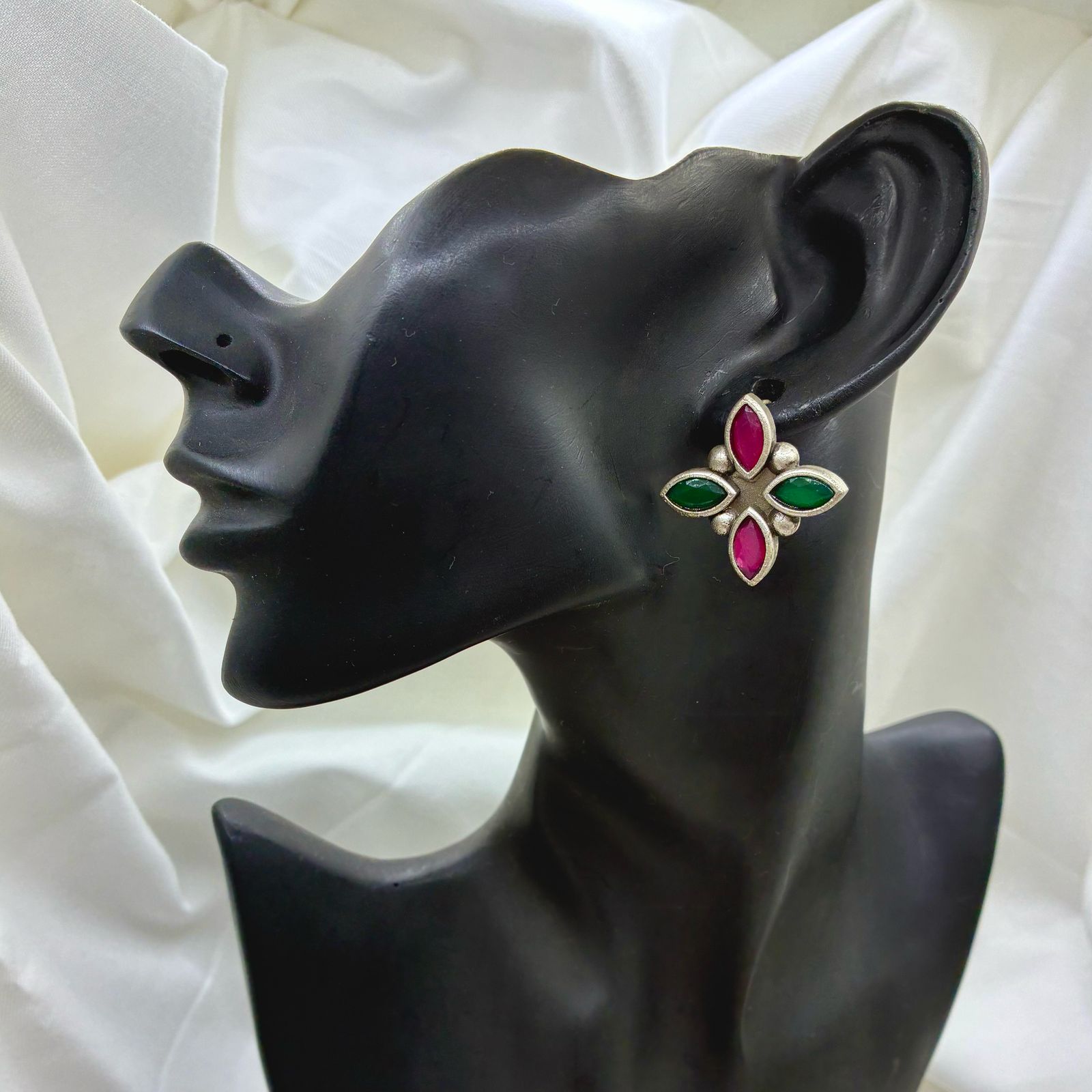 Silver plated Brass Earrings (Green/Crimson) #2 Silver plated Brass Earrings (Green/Crimson) #2