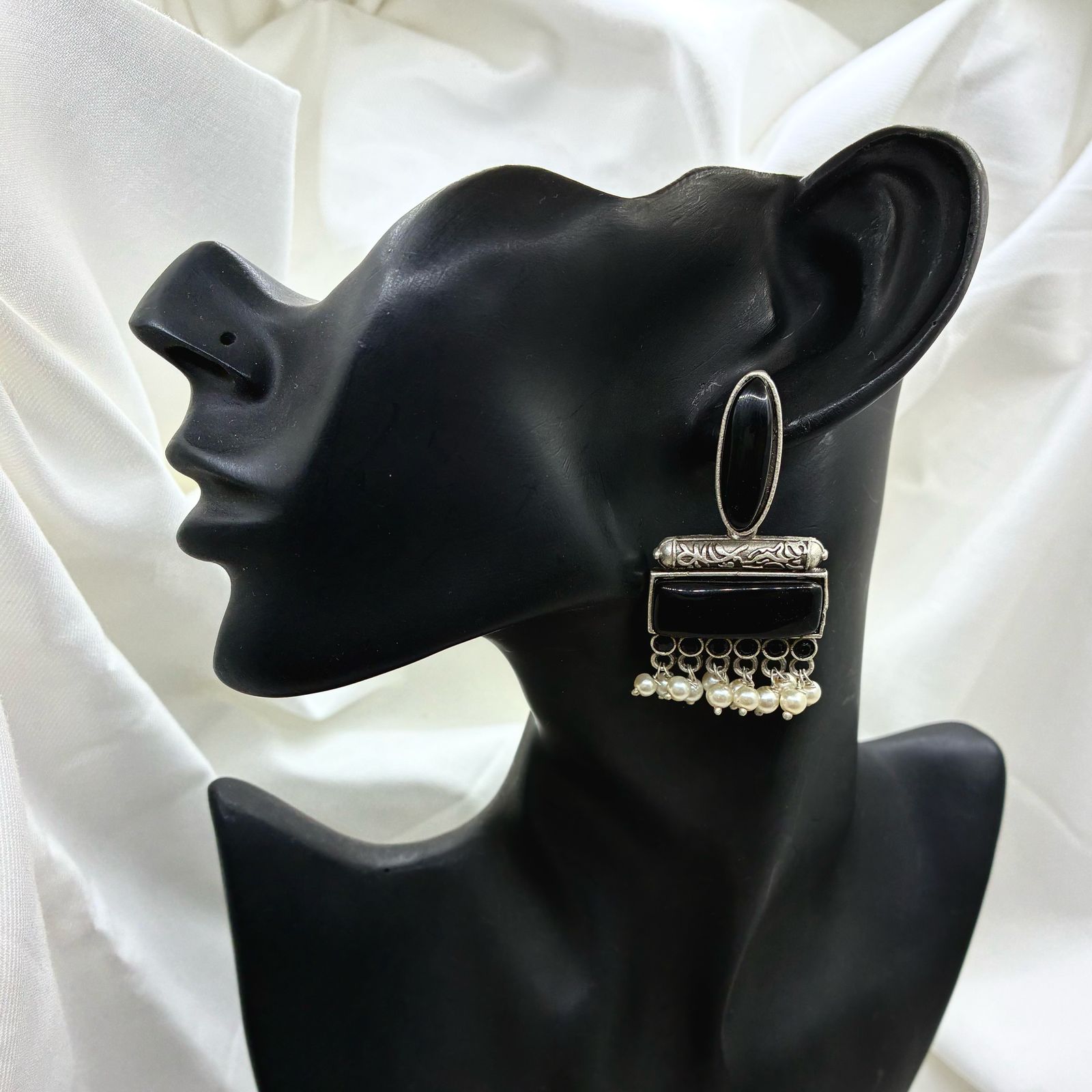 Silver plated Brass Earrings (Black) #9 Silver plated Brass Earrings (Black) #9